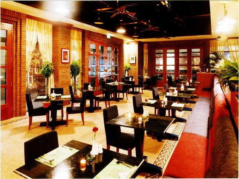 River Front Business Hotel Shanghai Restaurant photo